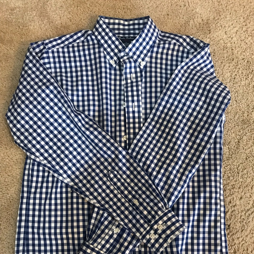 -  excellent  Brooks Brothers LS dress shirt